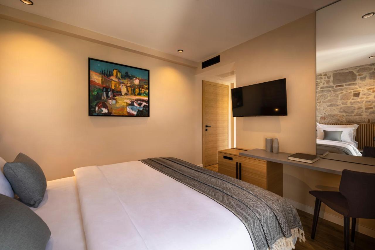 Dunatovi Dvori Heritage Hotel プレコ エクステリア 写真